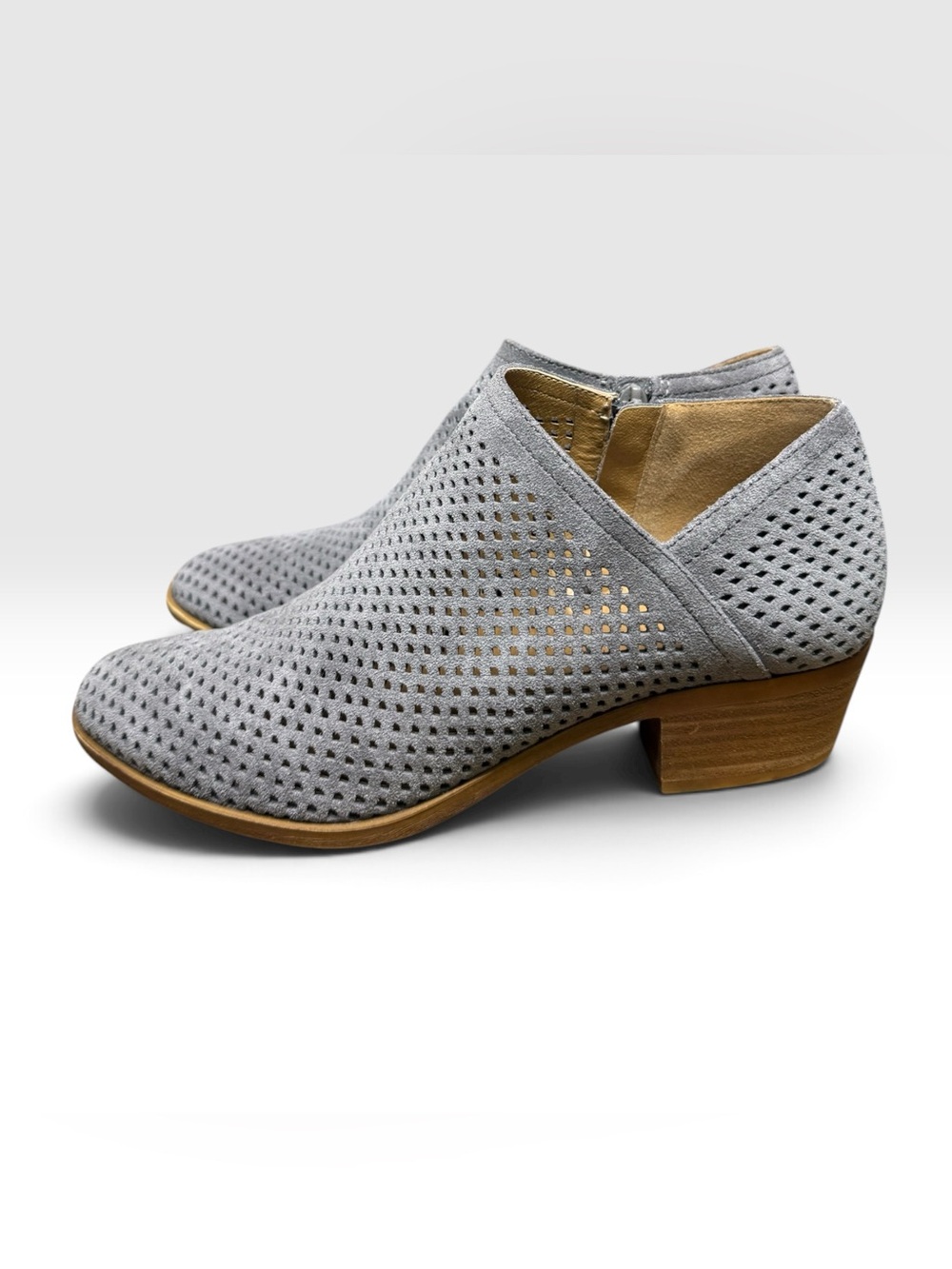 Lucky Brand Gray Suede Perforated Ankle Booties Size 8.5